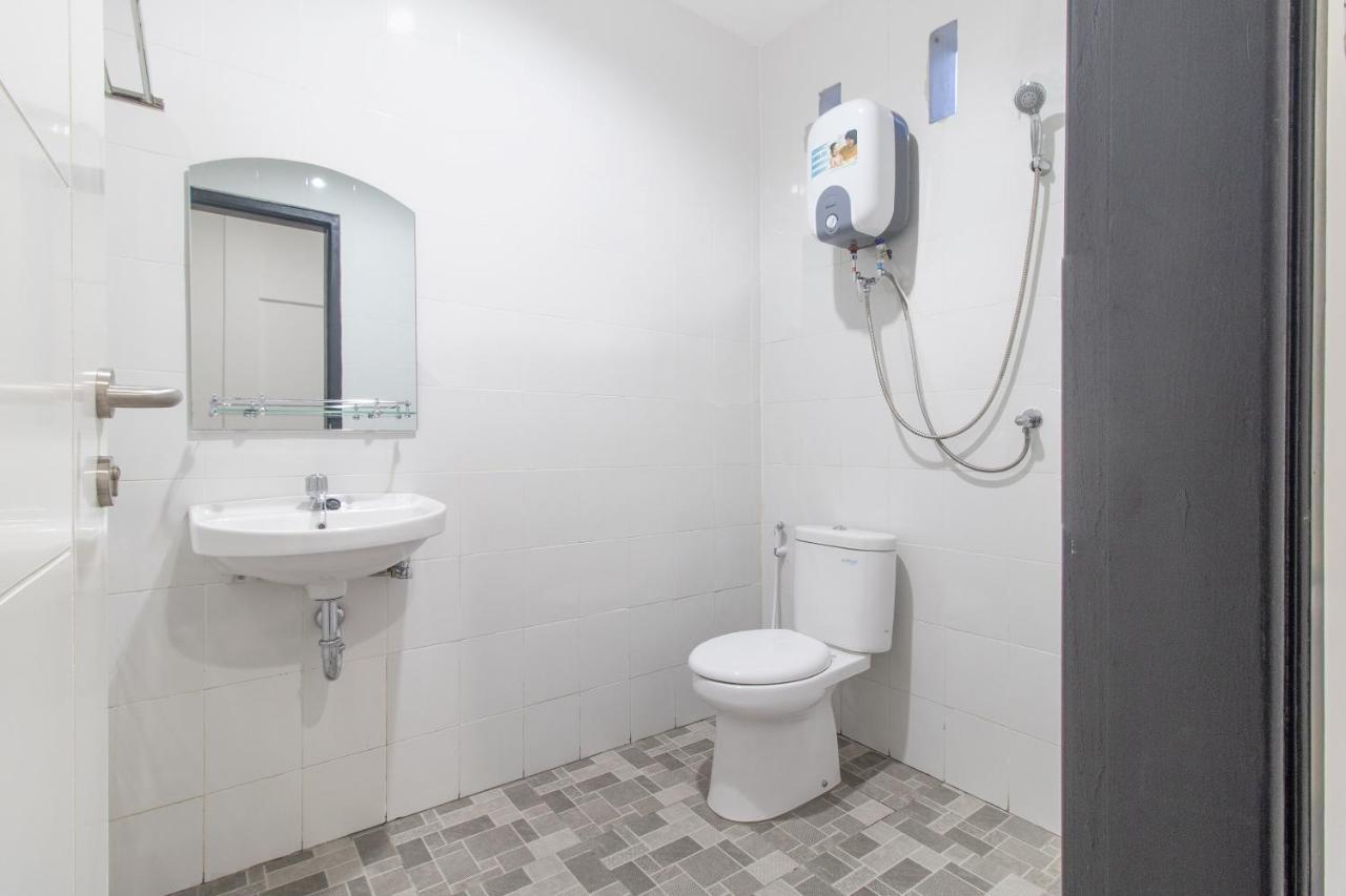 Cozy Stay Kupang Κούπανγκ Εξωτερικό φωτογραφία