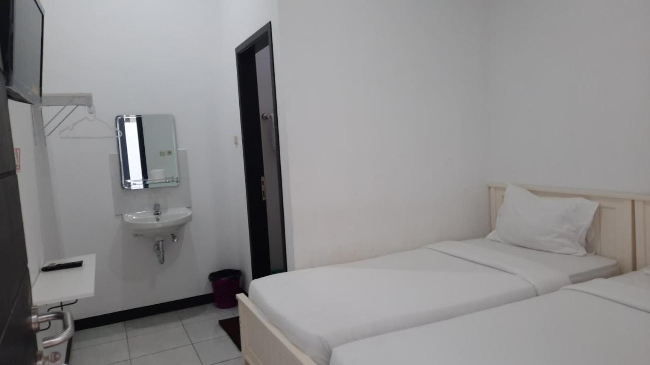 Cozy Stay Kupang Κούπανγκ Εξωτερικό φωτογραφία
