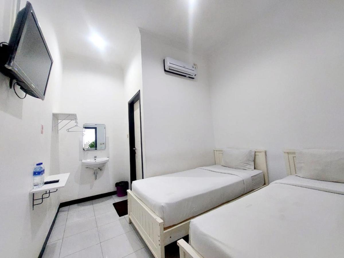 Cozy Stay Kupang Κούπανγκ Εξωτερικό φωτογραφία