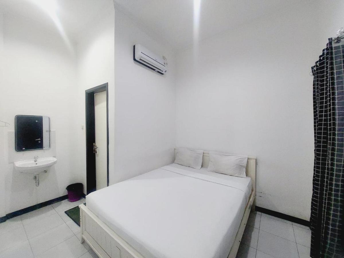 Cozy Stay Kupang Κούπανγκ Εξωτερικό φωτογραφία